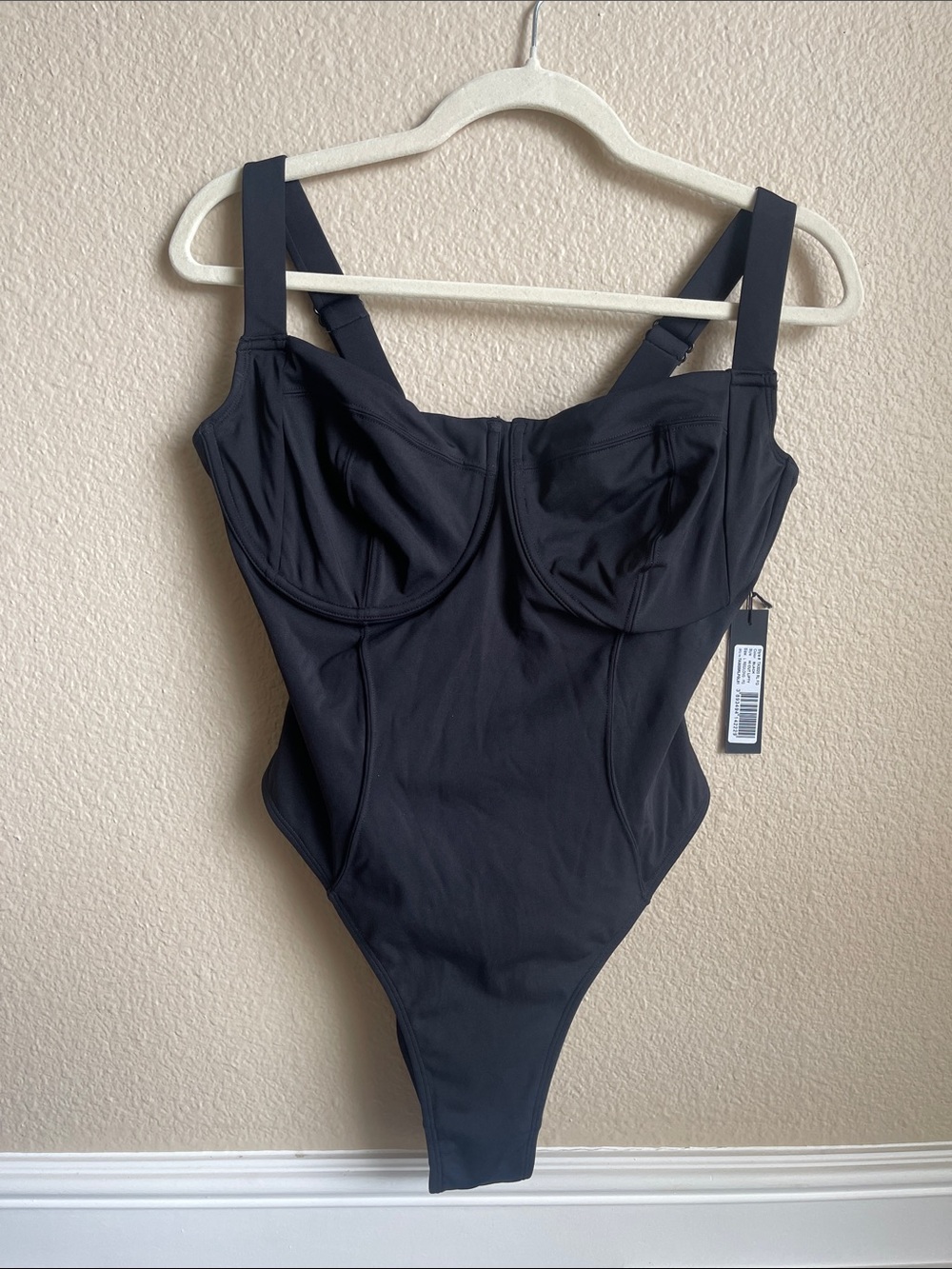 TA3 Hi Cut Lifty Swimsuit Black Size Large Reg/Long F/G cup NWT Sculpting